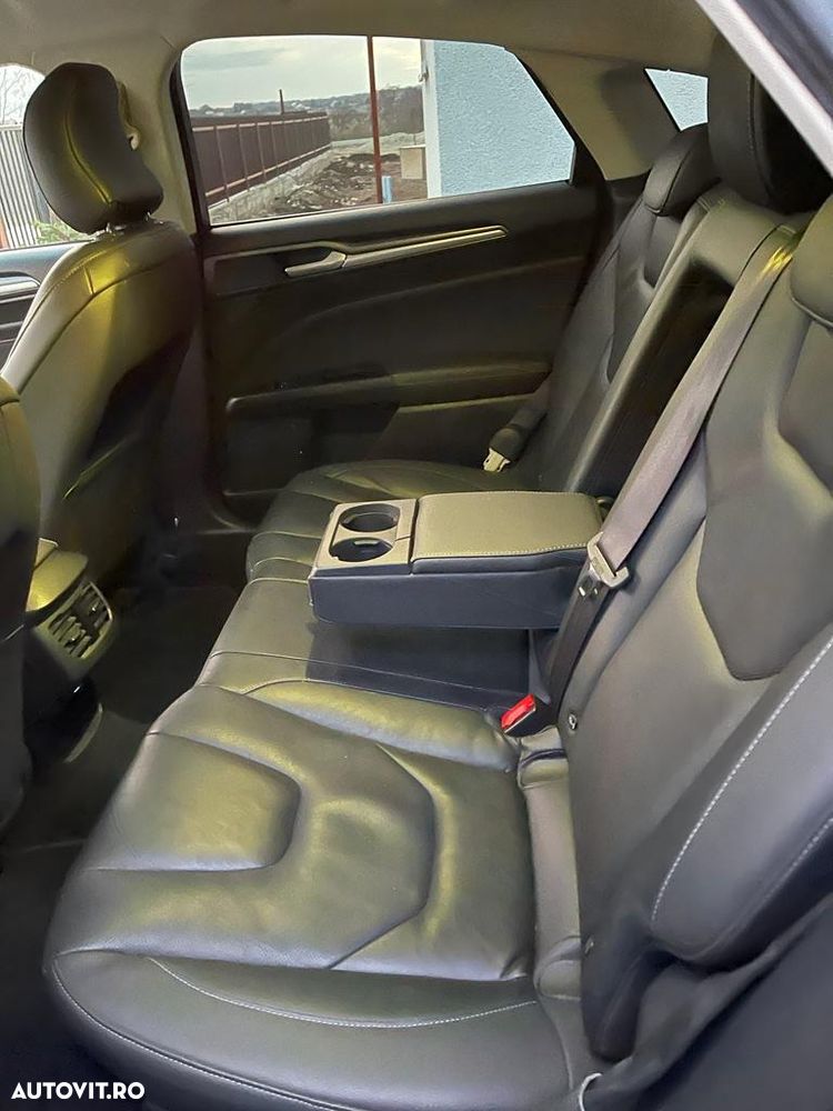 Ford Mondeo 2.0 EcoBoost Titanium - 7