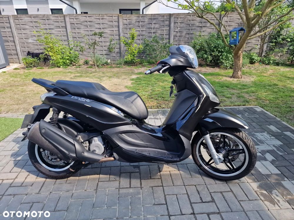 Piaggio Beverly - 1