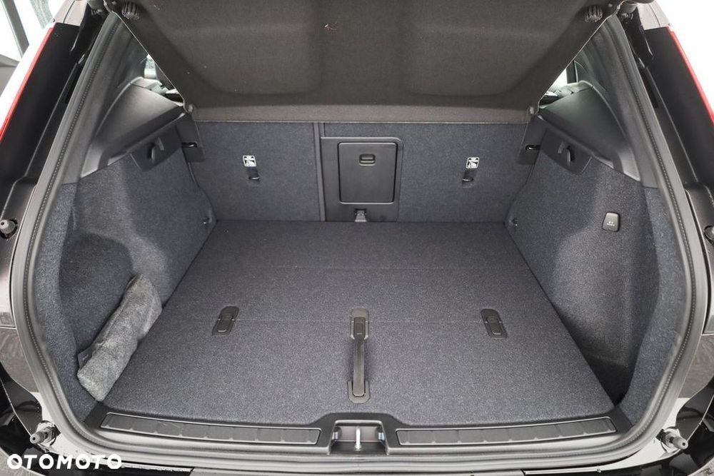 Volvo XC 40 B3 Core - 5