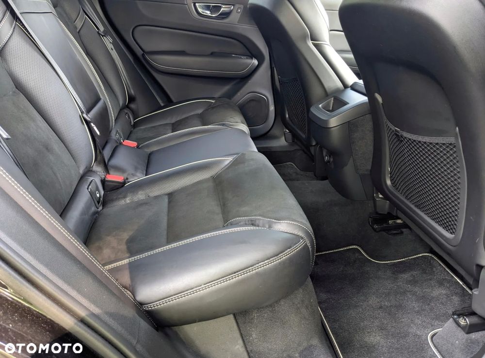 Volvo XC 60 - 18