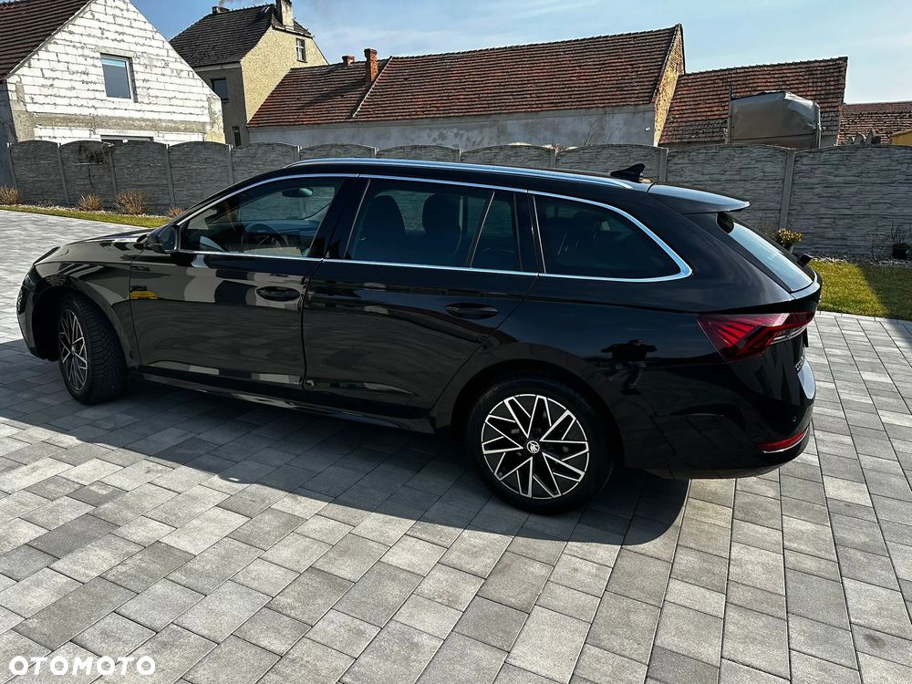 Skoda Octavia 2.0 TDI Style DSG - 3