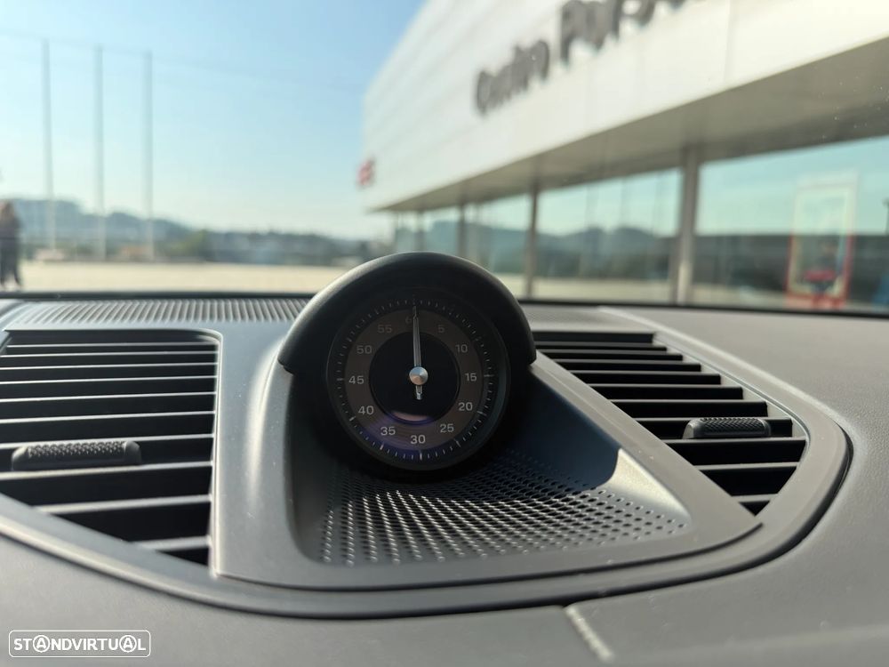 Porsche Panamera Turbo E-Hybrid - 25