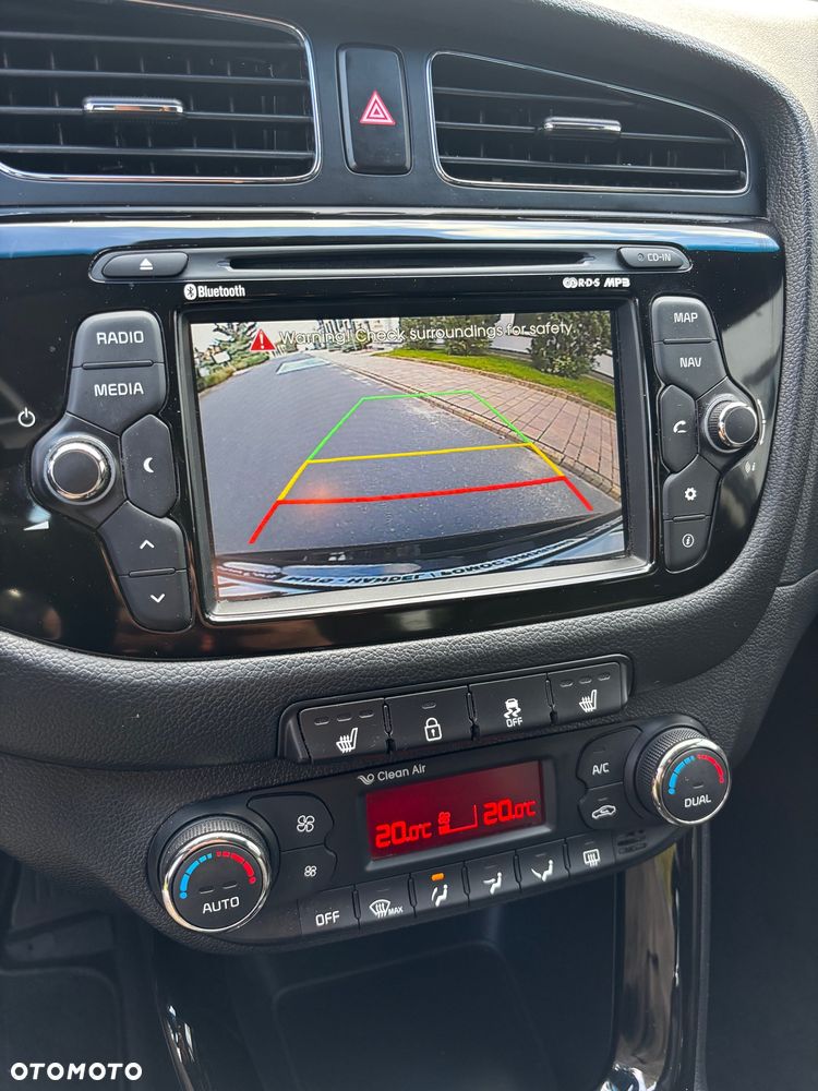 Kia Ceed 1.6 CRDi L - 17