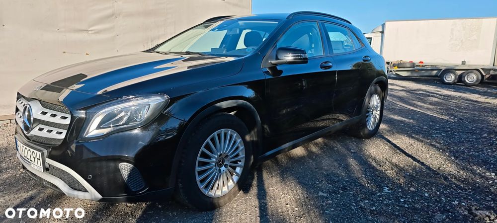 Mercedes-Benz GLA 180 (CDI) d 7G-DCT - 6