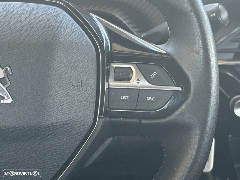 Peugeot 2008 1.2 PureTech Active Pack - 13