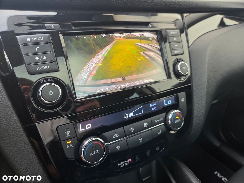Nissan Qashqai 1.7 dCi N-Connecta - 16