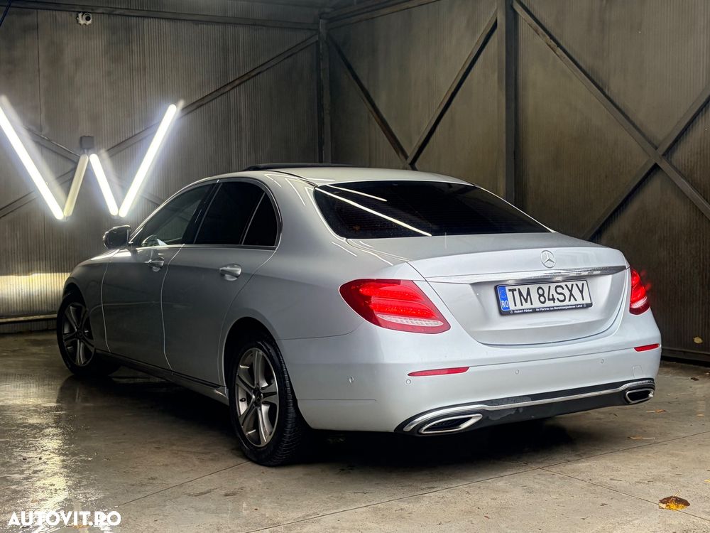 Mercedes-Benz E 220 d Aut. - 19