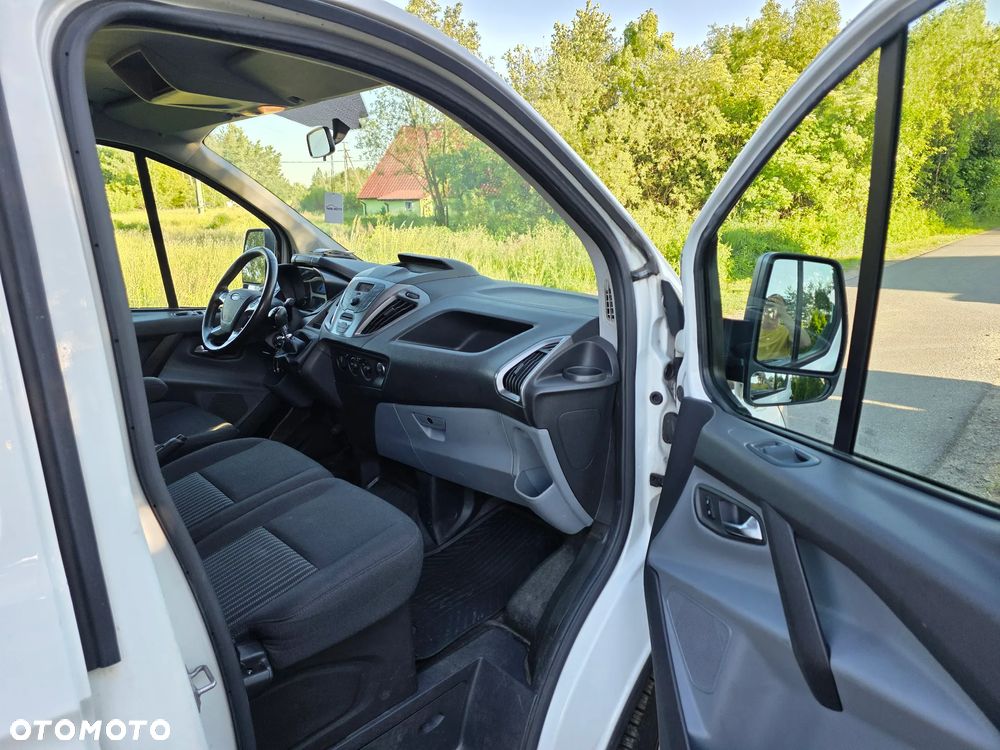 Ford Transit Custom - 17