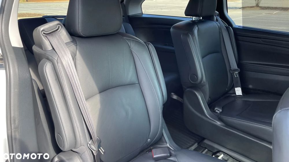Honda Odyssey 3.5 EX - 24