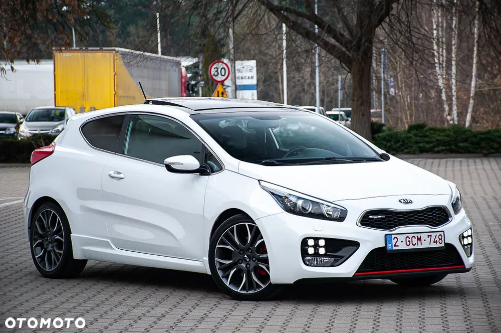 Kia Ceed Cee'd 1.6 T-GDI GT - 3