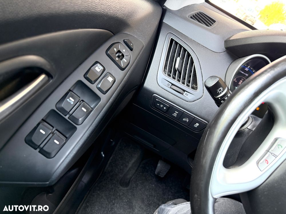 Hyundai ix35 2.0 CRDI 4WD Style - 16