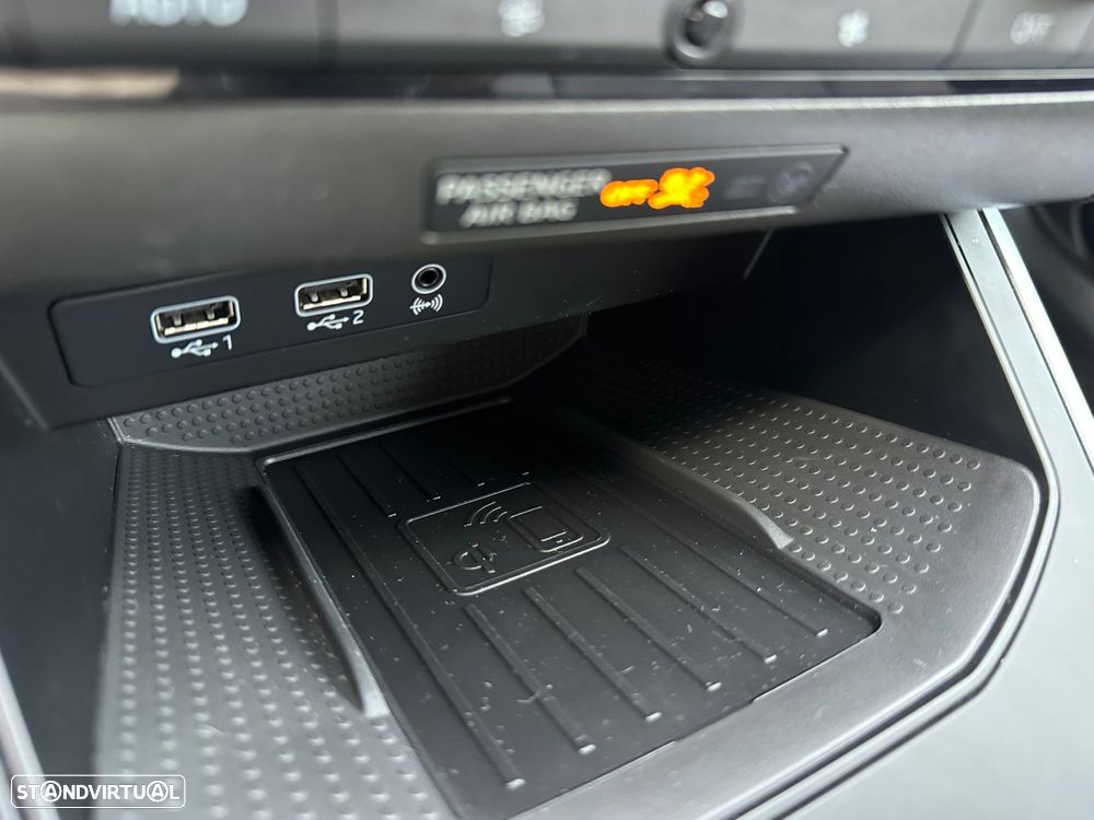 SEAT Arona 1.0 TSI Xcellence - 26