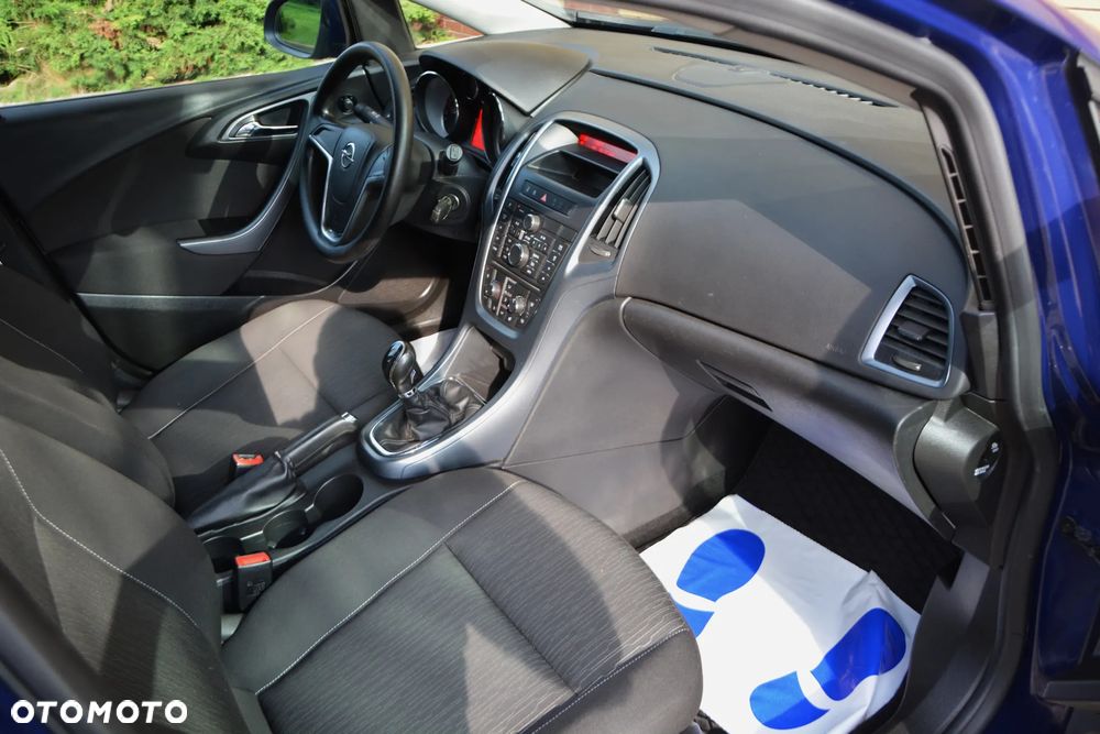 Opel Astra 1.6 ECOFLEX Start/Stop Fun - 32