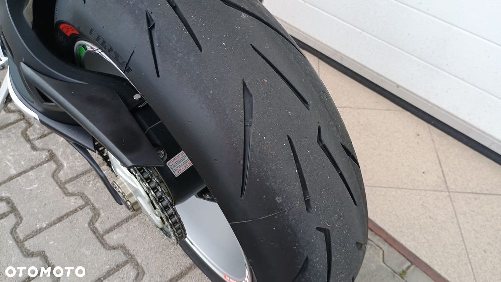 MV AGUSTA Brutale - 23