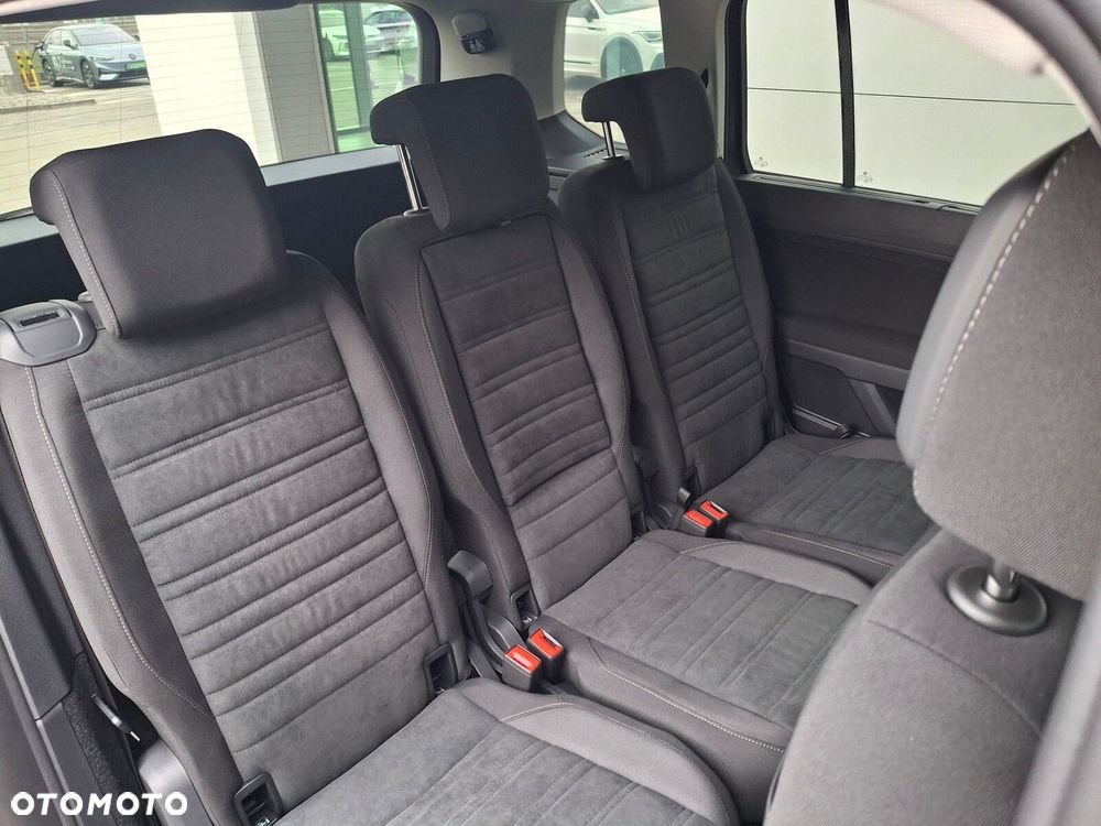 Volkswagen Touran 2.0 TDI BMT SCR Comfortline Plus - 23