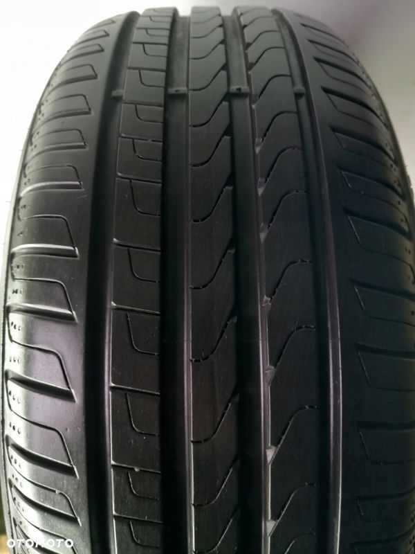 225/50R17 Pirelli Cinturato P7 Blue