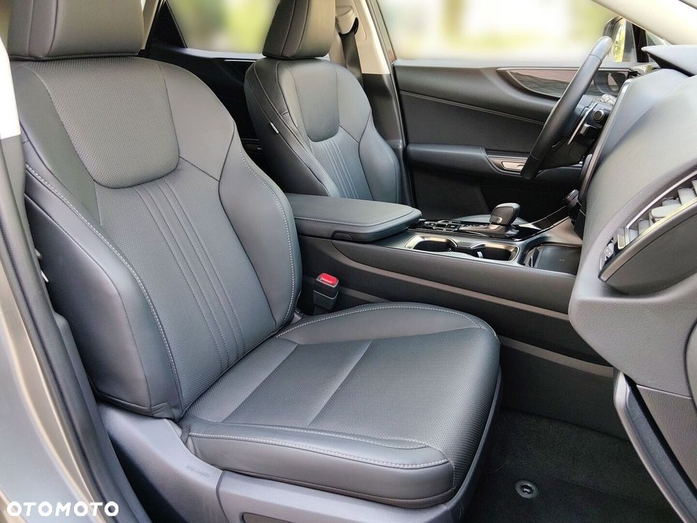 Lexus NX 350h Prestige 2WD - 15
