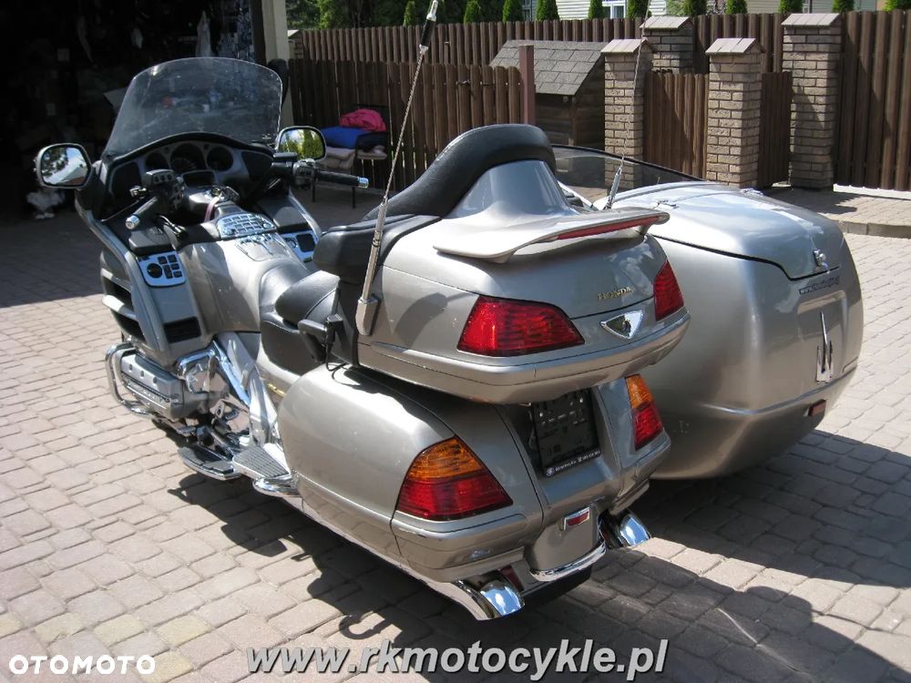 Honda GL - 37