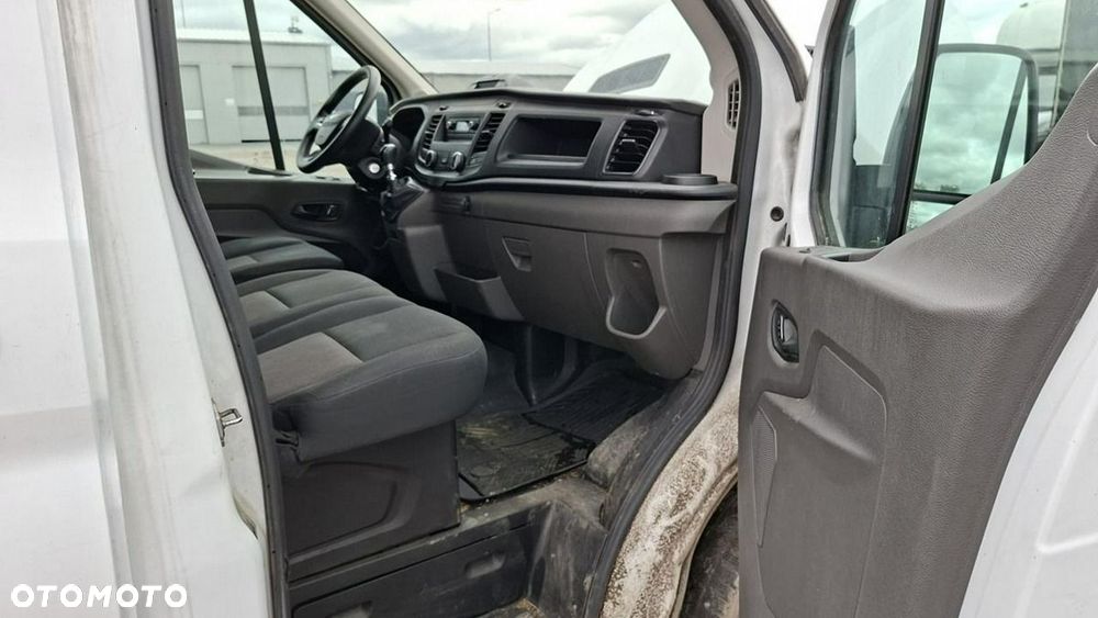 Ford Transit - 8