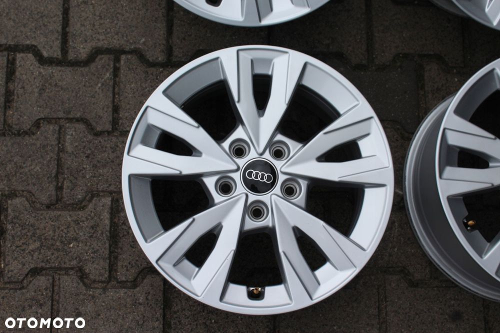 oryg audi a3 8y0 16cali 5x112 et43 6,5j - 5