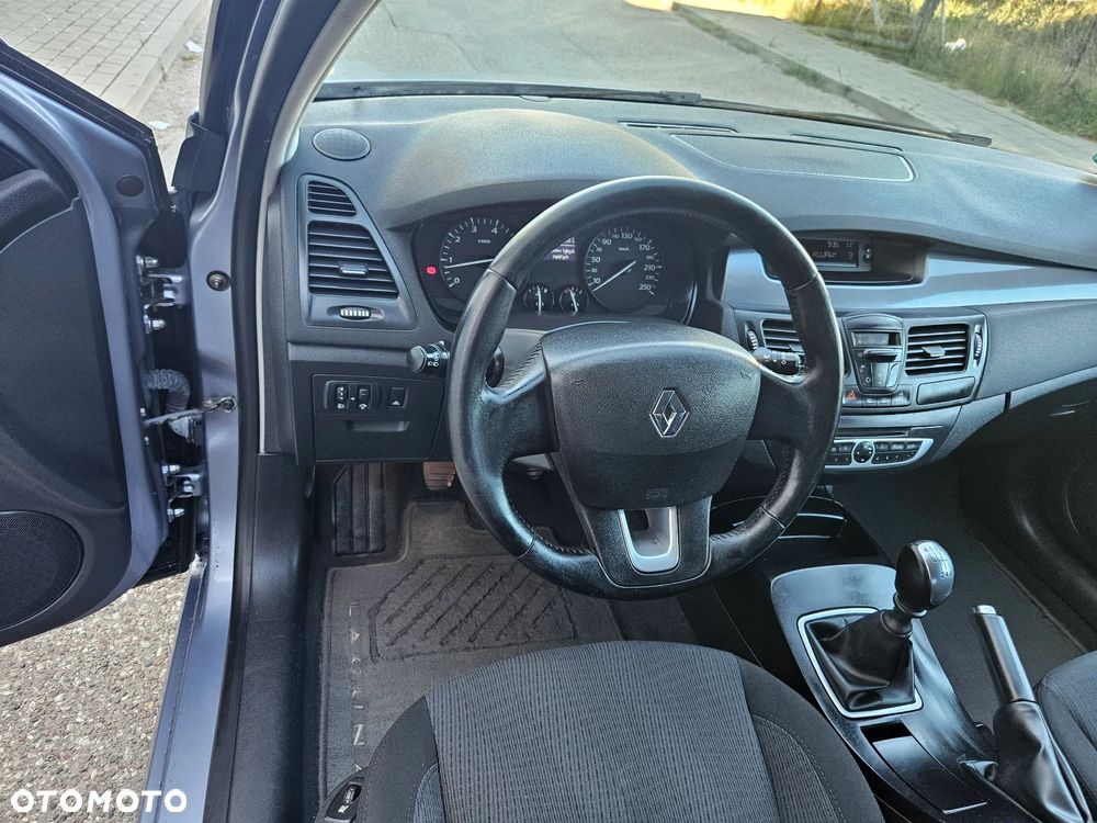 Renault Laguna 1.6 16V 110 Expression - 6