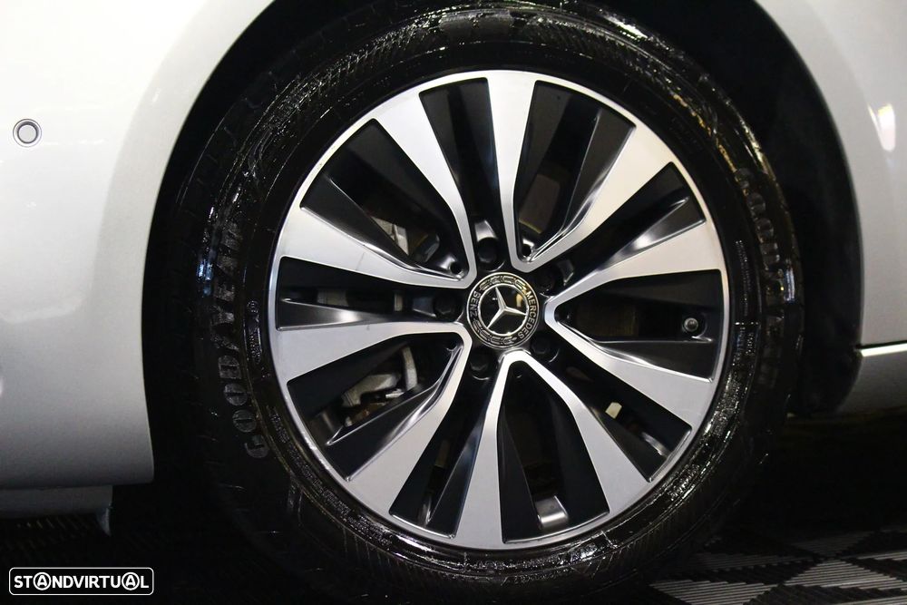 Mercedes-Benz A 250 e Progressive - 4