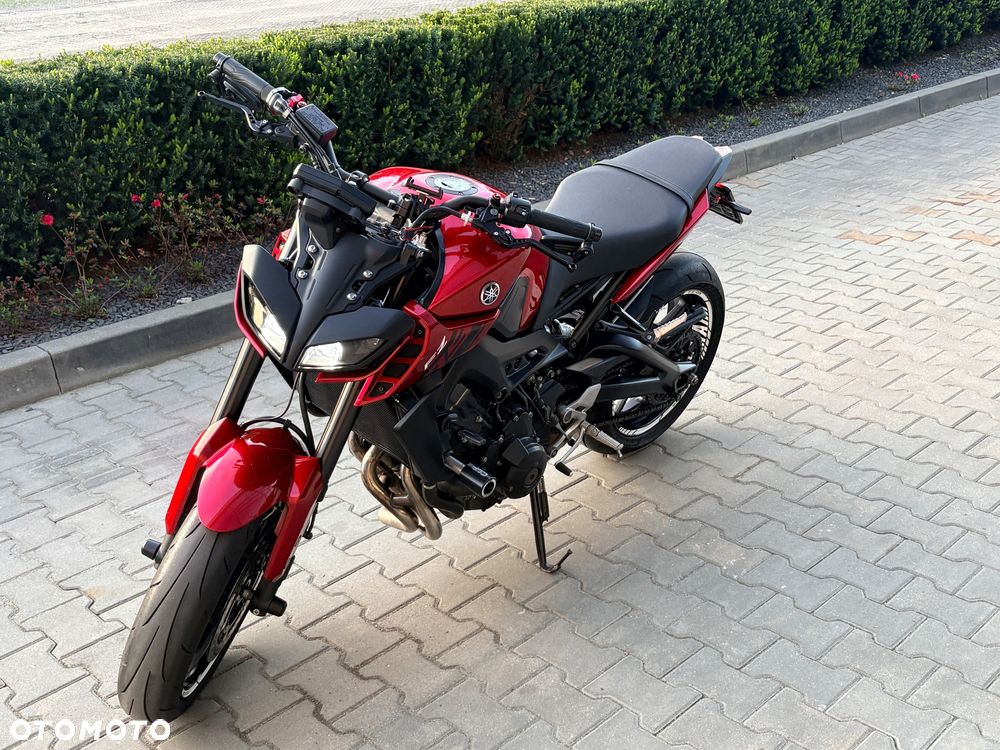 Yamaha FZ - 8