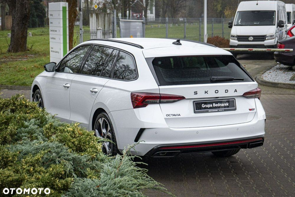 Skoda Octavia - 10