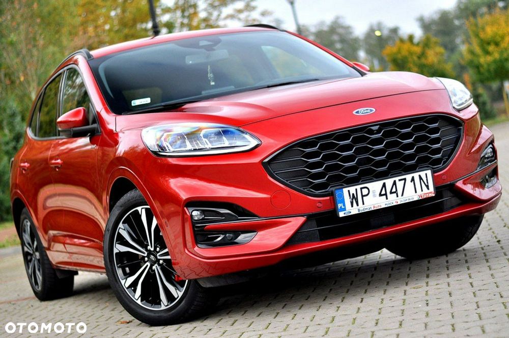 Ford Kuga - 1