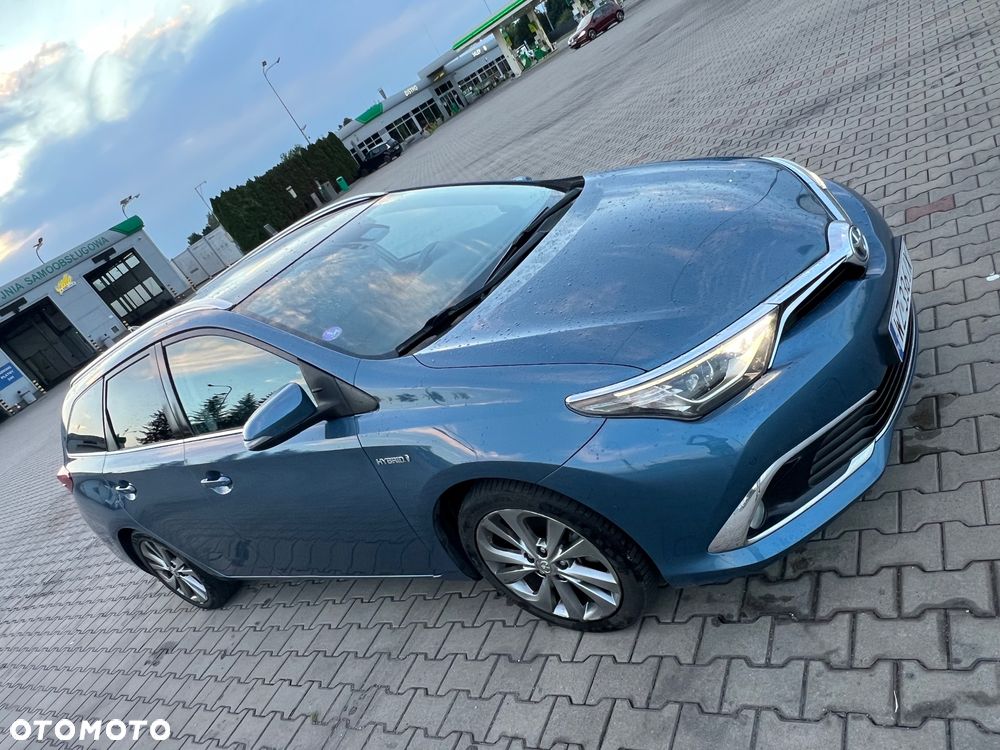 Toyota Auris - 2