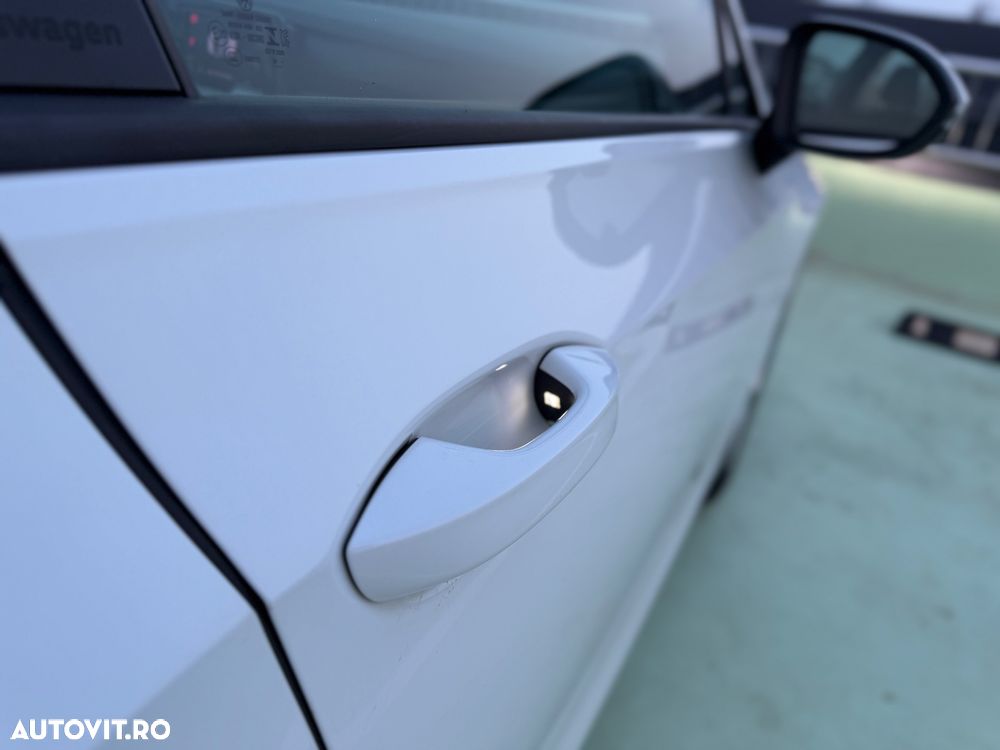 Volkswagen Golf 1.0 TSI Life - 27