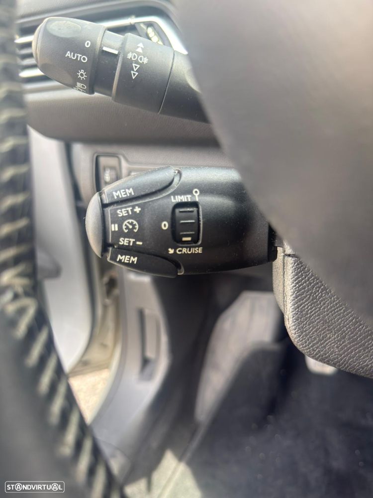 Peugeot 308 SW BlueHDi 120 Stop & Start Business-Line - 12