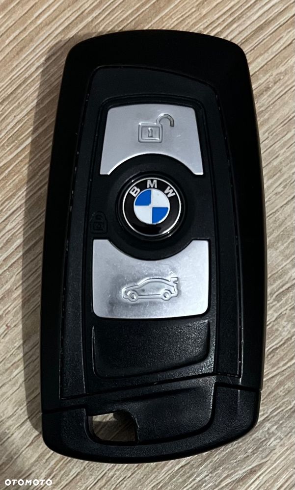 BMW Seria 3 320i xDrive - 31
