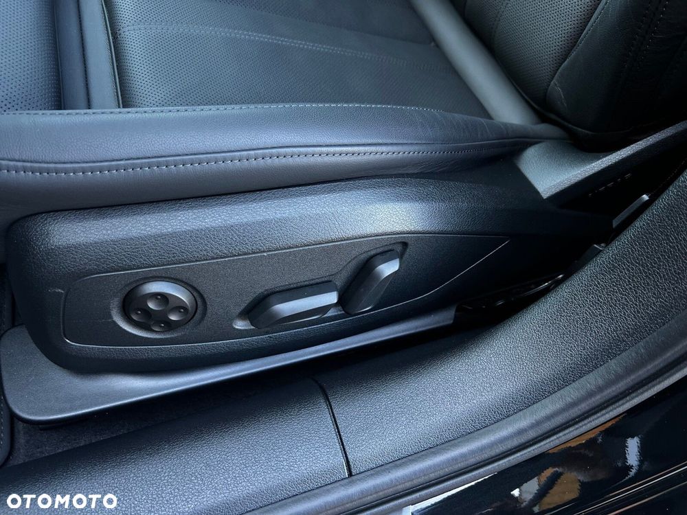 Audi A4 Limousine - 20