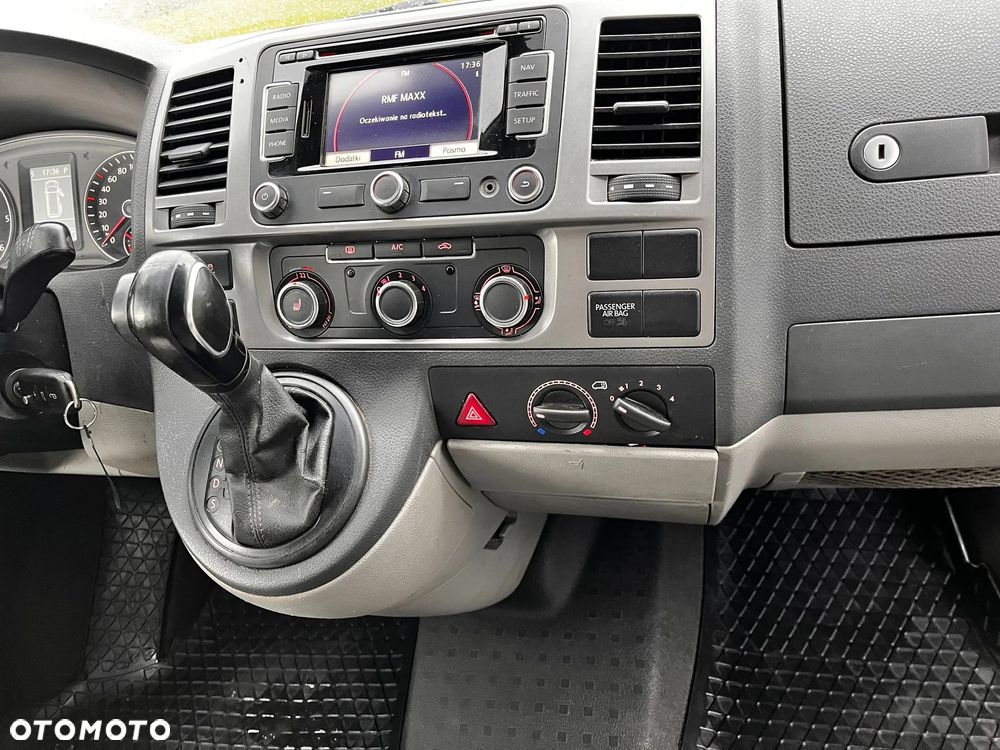 Volkswagen Transporter - 35