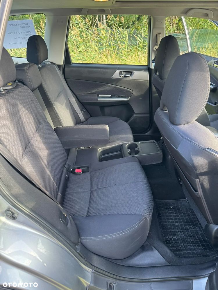 Subaru Forester 2.0D VR 000 Euro5 - 15
