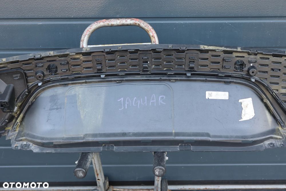 DOKŁADKA DYFUZOR SPOILER ZDERZAKA TYLNY TYŁ JAGUAR E-PACE DYNAMIC J9C3-17A958-C 2017-2020 - 12