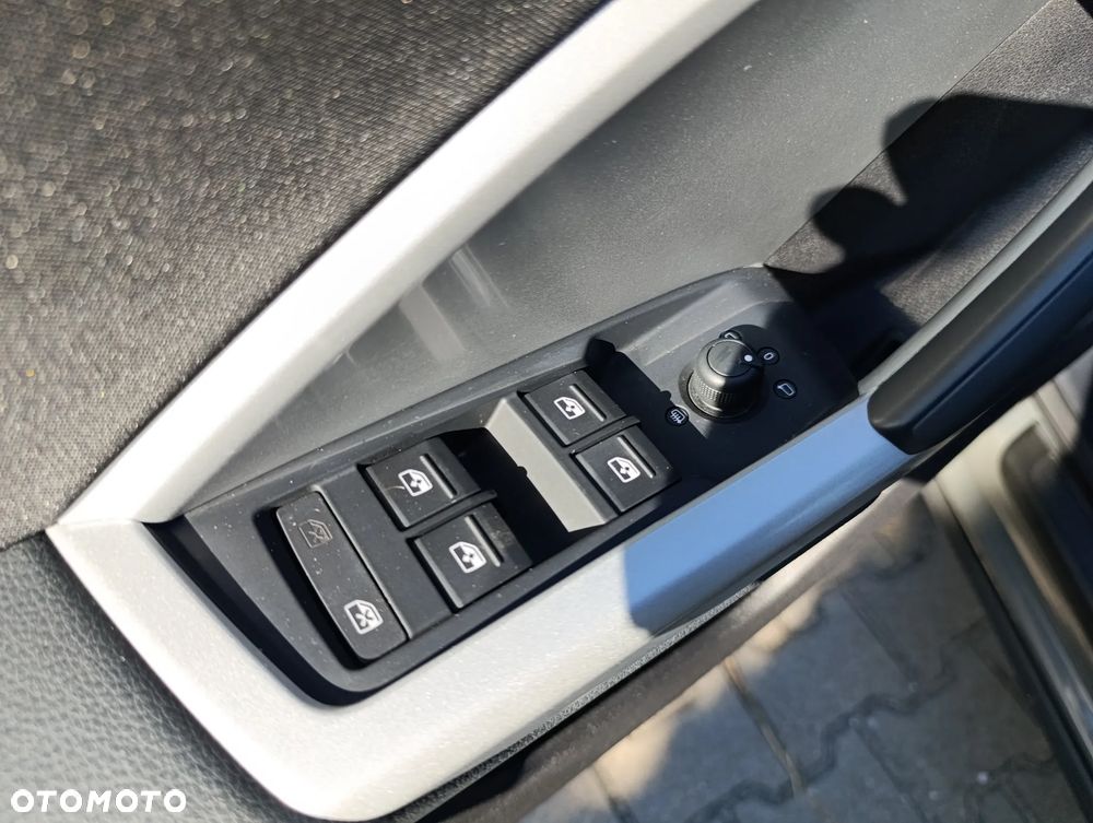Audi Q3 35 TDI S tronic - 18