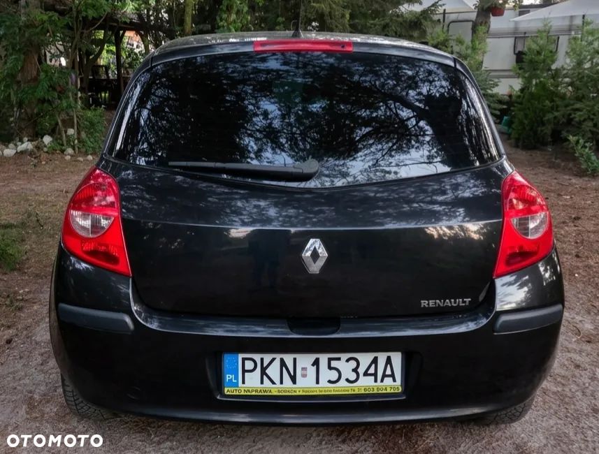 Renault Clio 1.4 16V Expression - 3