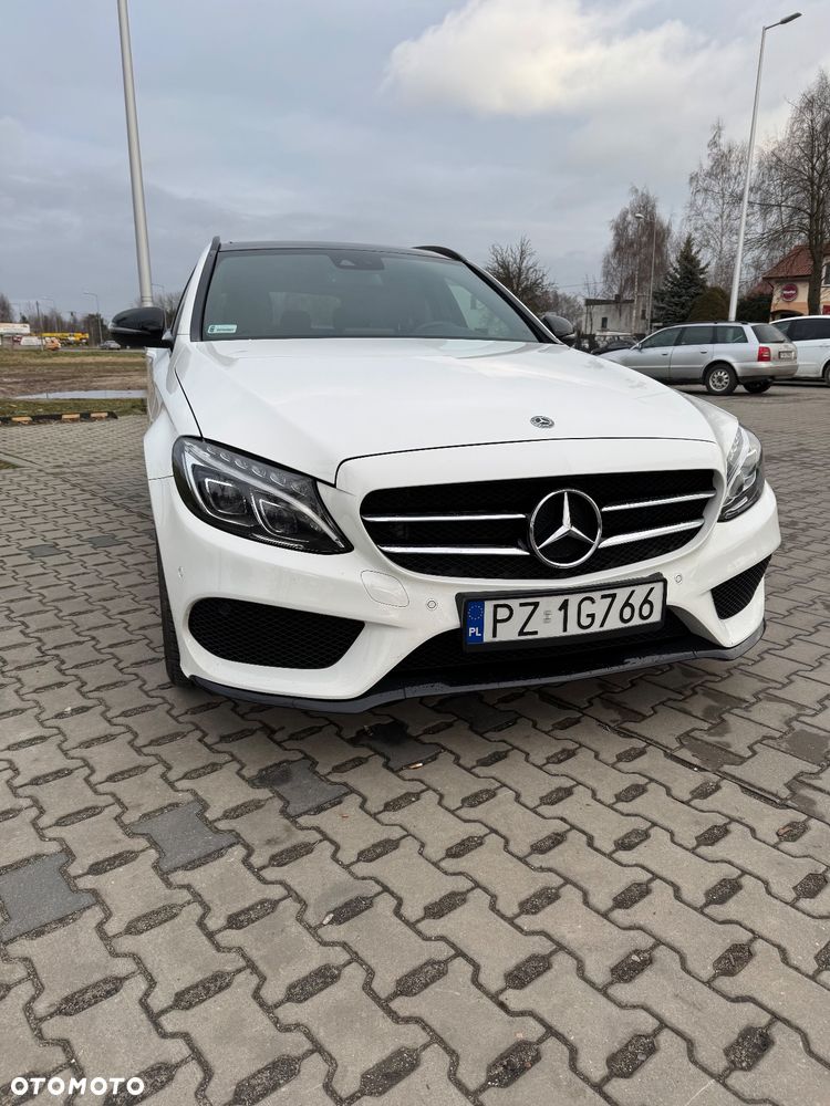 Mercedes-Benz Klasa C 200 4-Matic 9G-TRONIC - 1