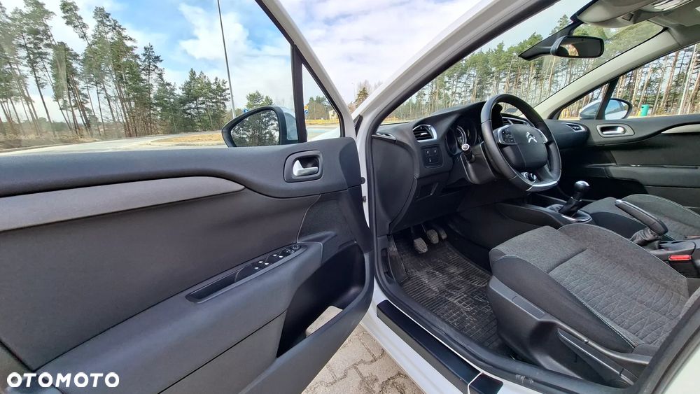 Citroën C4 1.2 PureTech Feel - 8