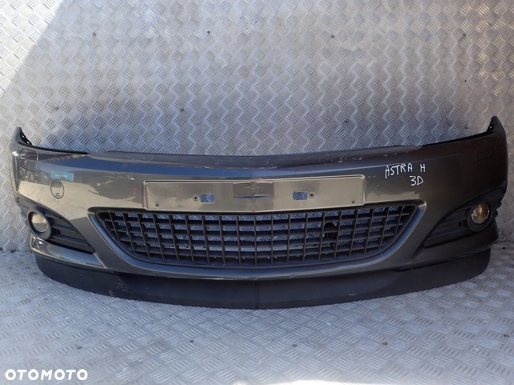 ZDERZAK ASTRA H 3D XENON RADOM - 1
