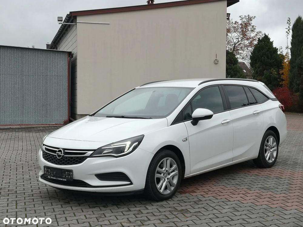 Opel Astra 1.6 D (CDTI) Sports Tourer Edition - 9