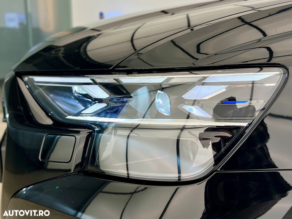 Audi Q8 - 10