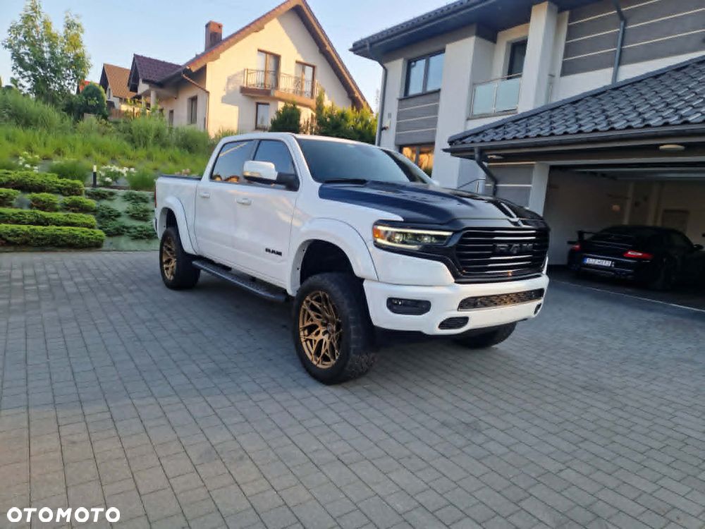 RAM 1500 5.7 Crew Cab Laramie - 16