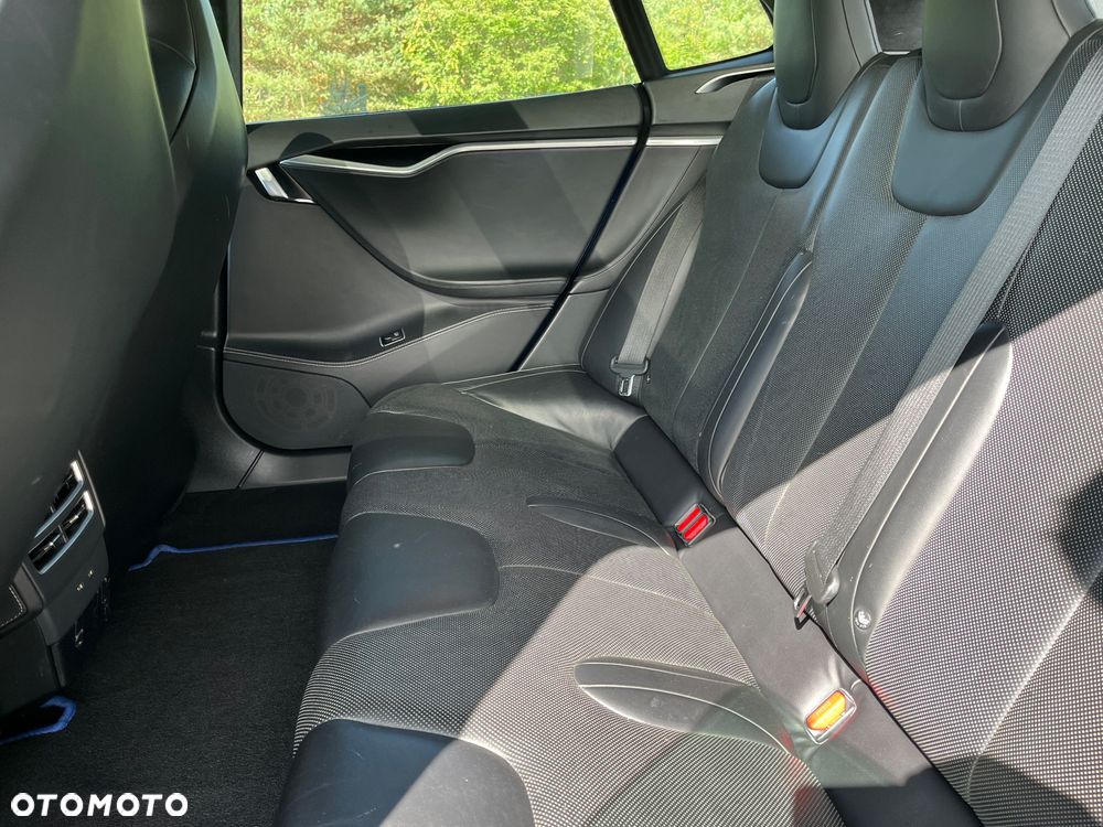 Tesla Model S Long Range Plus - 21