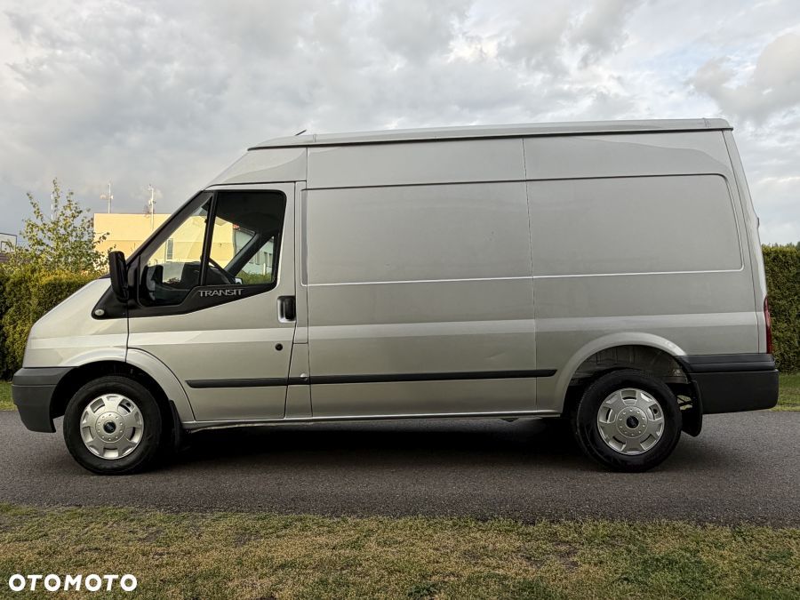 Ford Transit - 11