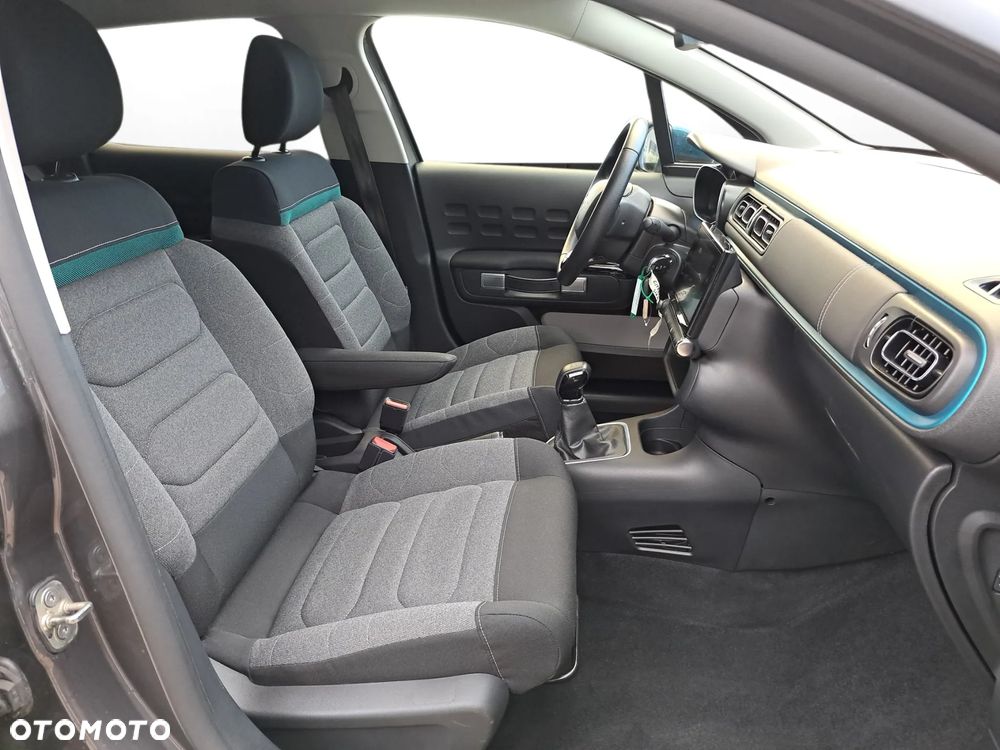 Citroën C3 1.2 PureTech Shine - 22