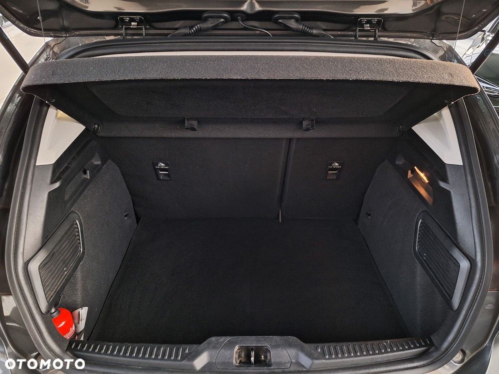 Ford Focus 1.5 EcoBlue Connected - 14