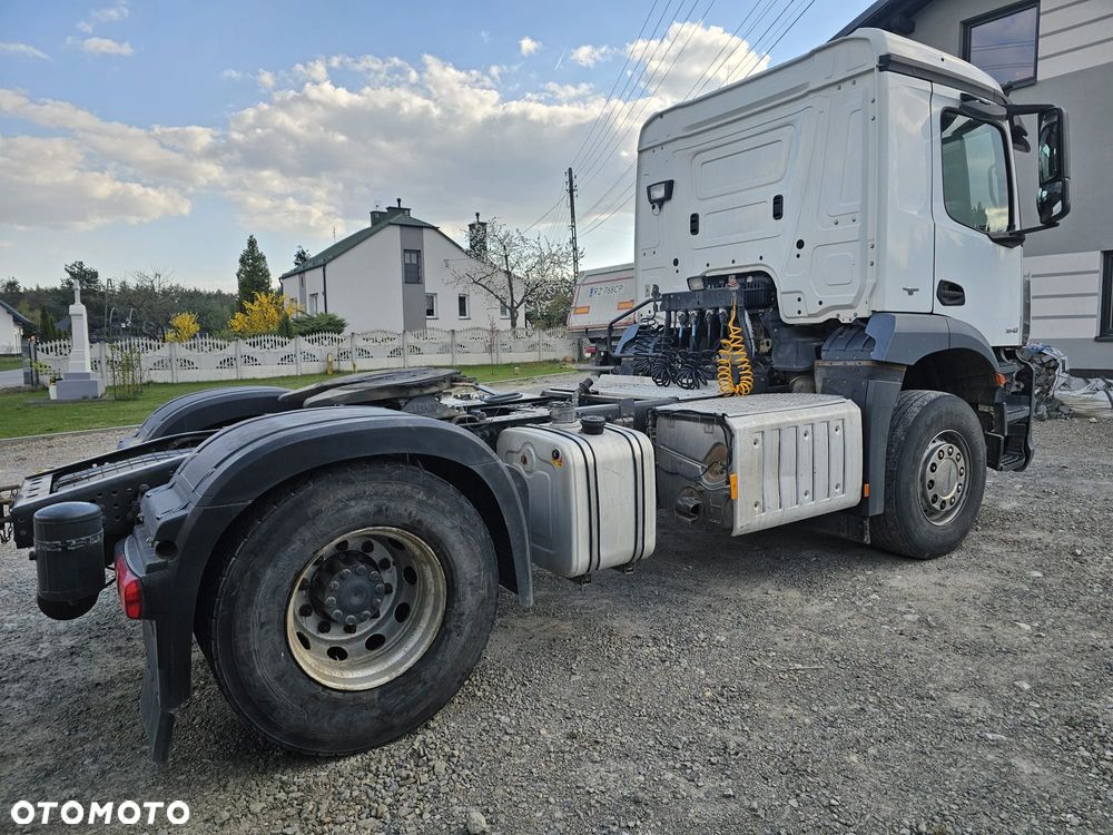Mercedes-Benz Arocs - 8